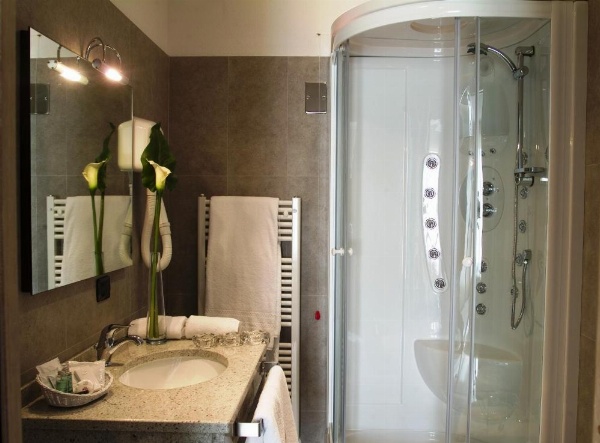 Hotel San Lorenzo Chiavenna image 13